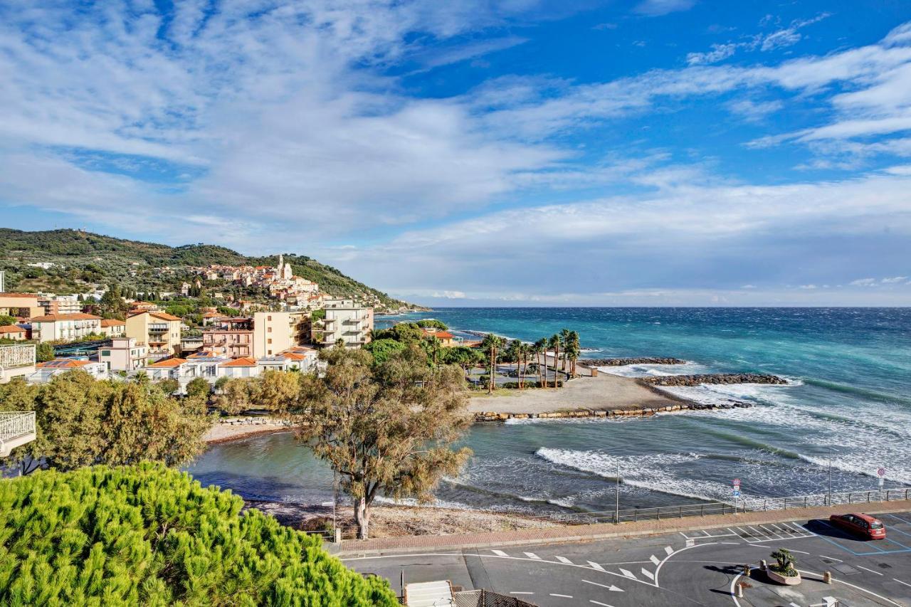 Apartmán Casa Laura Elena San Bartolomeo Al Mare Exteriér fotografie